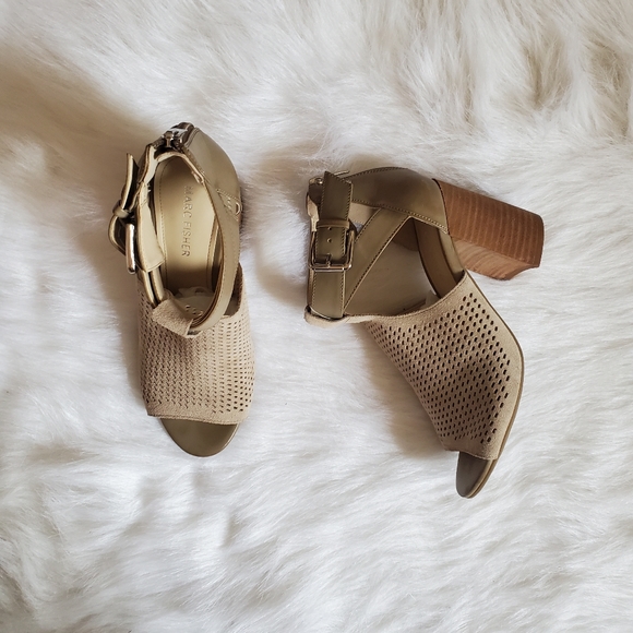 Marc Fisher Shoes - Marc Fisher Block Heels Size 6.5